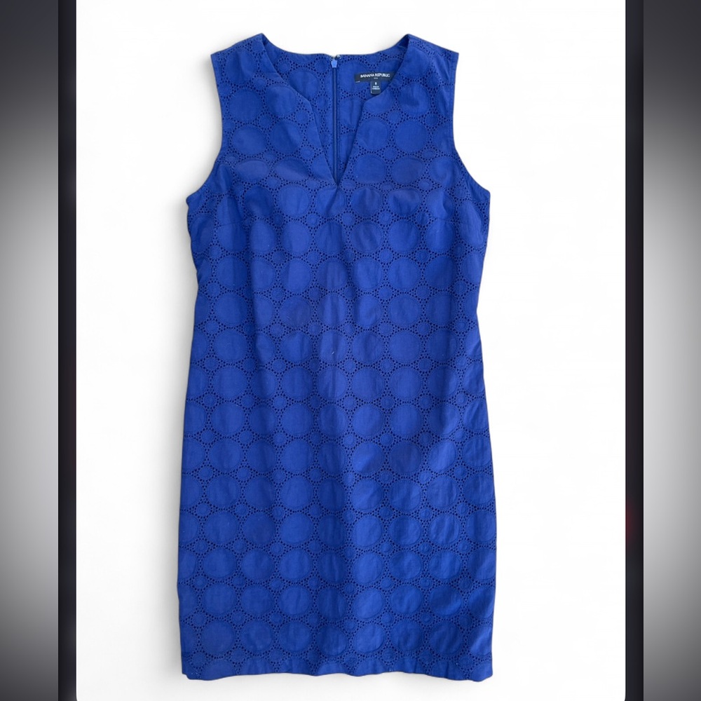 Banana Republic Blue Eyelet Shift Dress V-neck Size 8